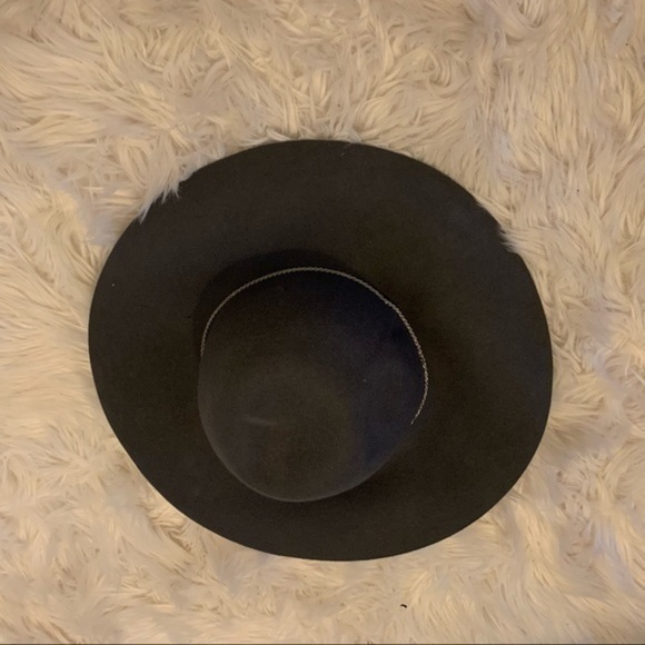 D&Y Gray Wool Winter Hat - Picture 2 of 7